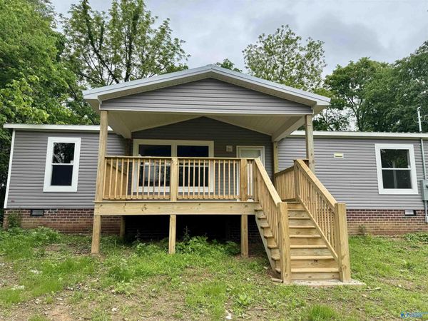 1101 McDonald Street, Fayetteville, TN 37334