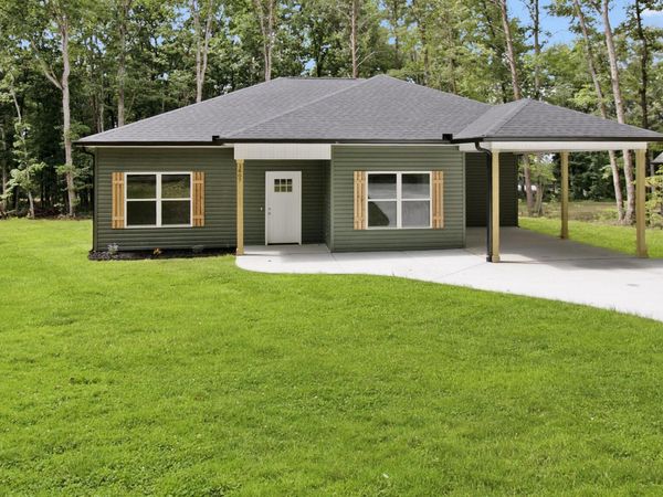 1407 Mountain View Rd, Benton, TN 37307