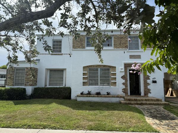 2828 SW 7th Avenue , Miami, FL 33129