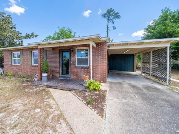 2100 W Norwood Drive, Panama City, FL 32405