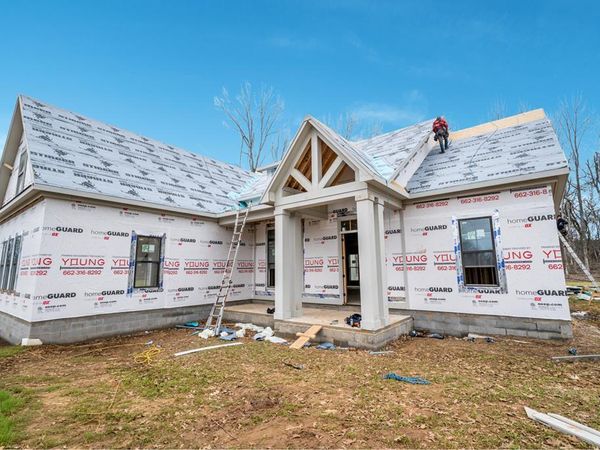 711 Oxford Loop, New Albany, MS 38652