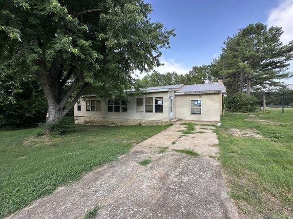 10 Madolyn , Ash Flat, AR 72513