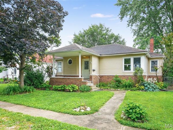 217 W Walnut Street , Benld, IL 62009