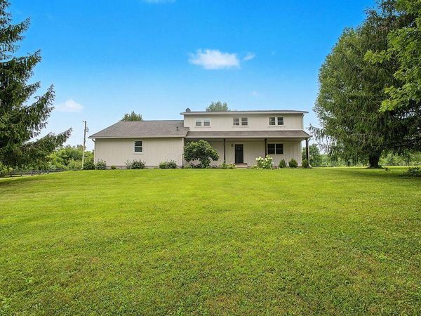 5580 Vanatta Road , Centerburg, OH 43011