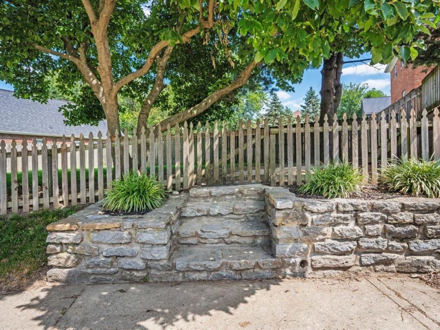 2402 Langdon Farm Road, Cincinnati, OH 45237 Photo 43