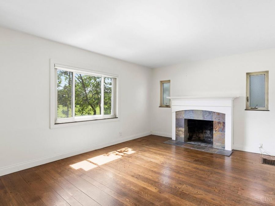 2402 Langdon Farm Road, Cincinnati, OH 45237 Photo 9