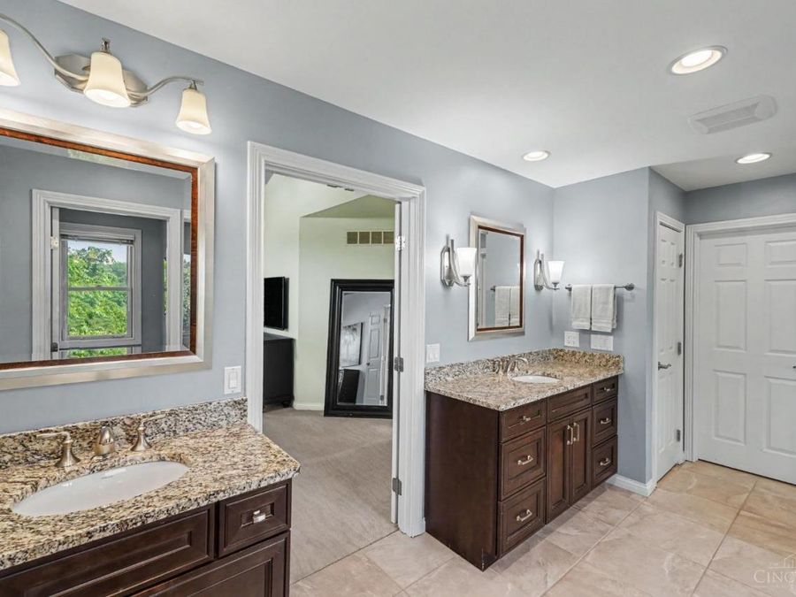 579 Ridgestone Drive, Anderson Township, OH 45255 Photo 26