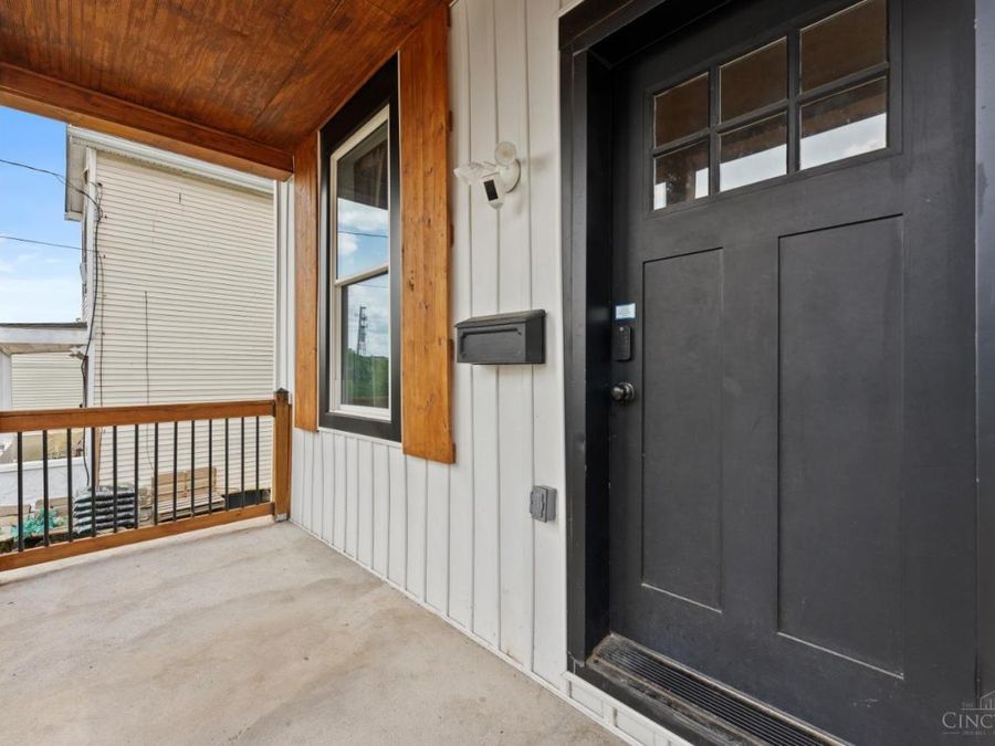 652 Wayne Street, Cincinnati, OH 45206 Photo 3