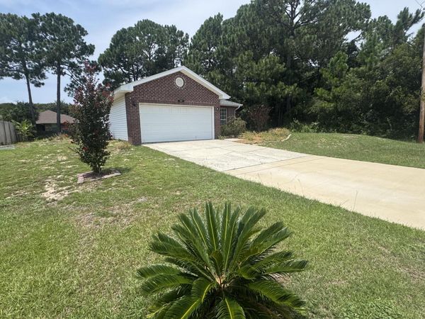1631 Amarillo Trail, Gulf Breeze, FL 32563