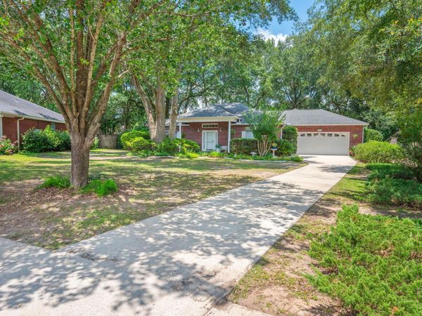 5810 Hilary Street, Crestview, FL 32539
