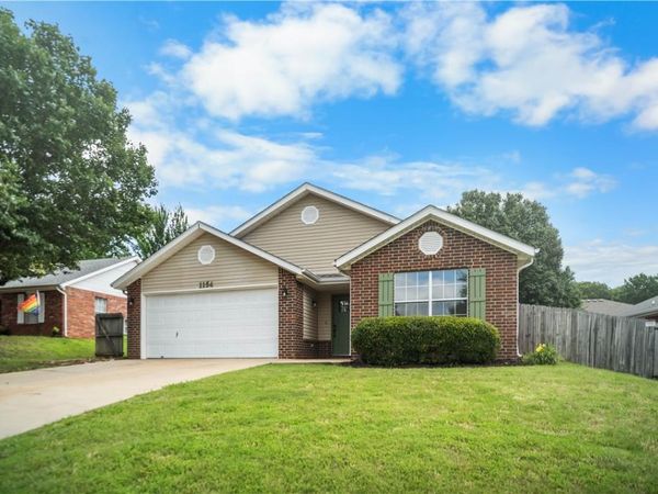 1154 S Pepper Tree Lane , Fayetteville, AR 72704
