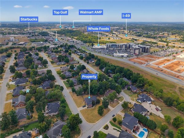 4200 Seminole Drive , Rogers, AR 72758
