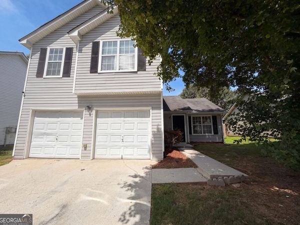 3045 Stonebridge Creek Drive, Lithonia, GA 30058