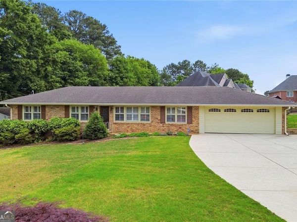 3140 Post Oak Tritt Road, Marietta, GA 30062