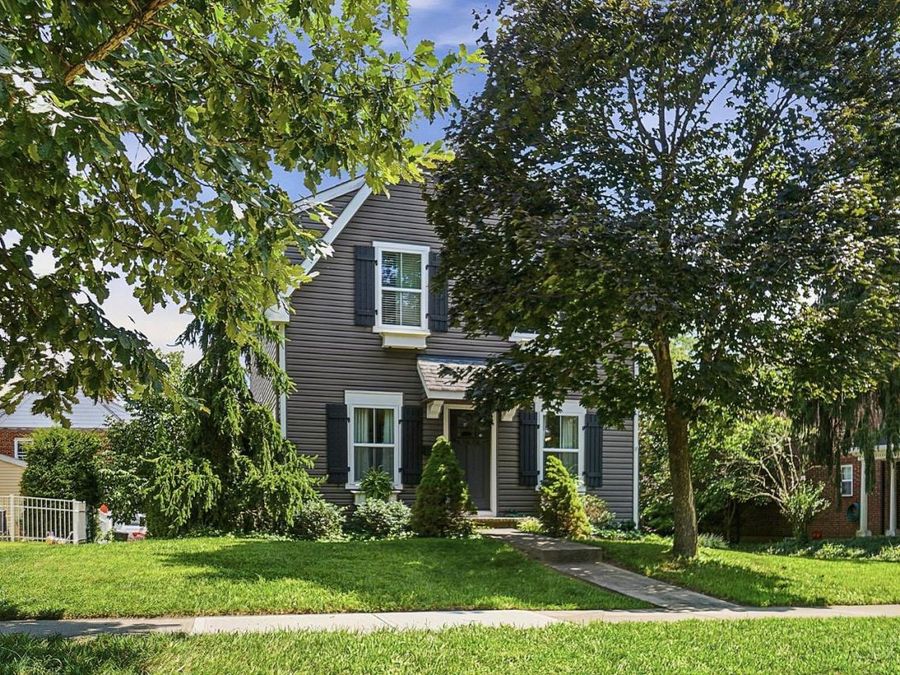 3840 Beech Street, Mariemont, OH 45227 Photo 1
