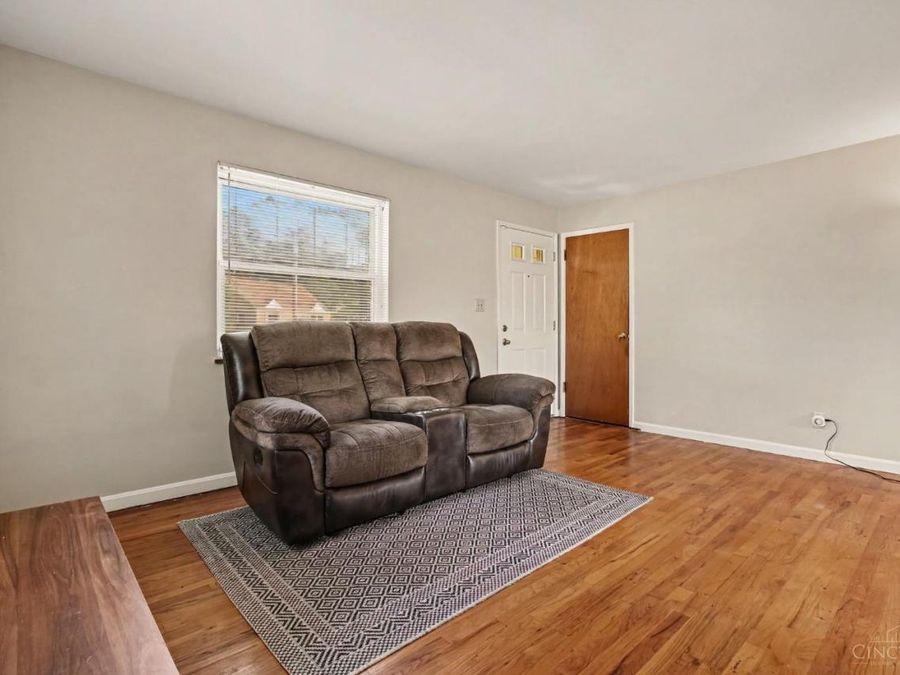 8893 Monsanto Drive, Springfield Township, OH 45231 Photo 3