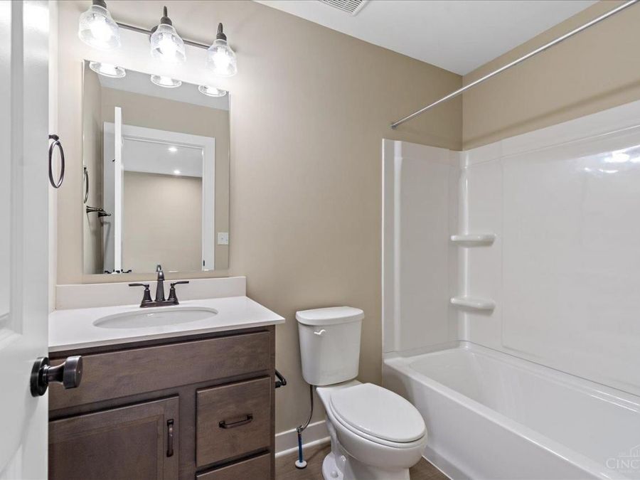 7432 Wetherington Lane, Unit 62706, West Chester, OH 45069 Photo 22
