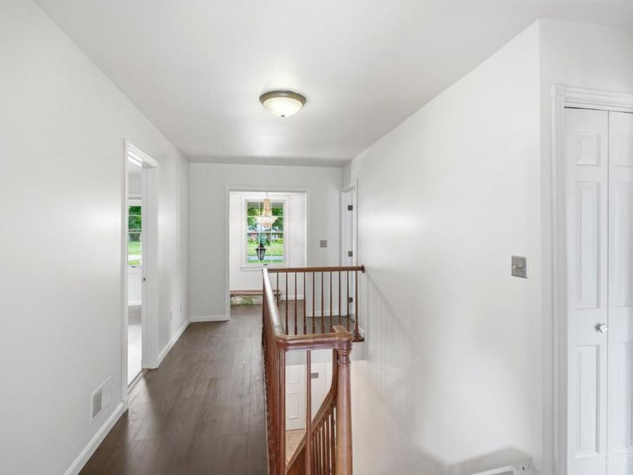 1925 Greenpine Drive, Springfield Township, OH 45231 Photo 25