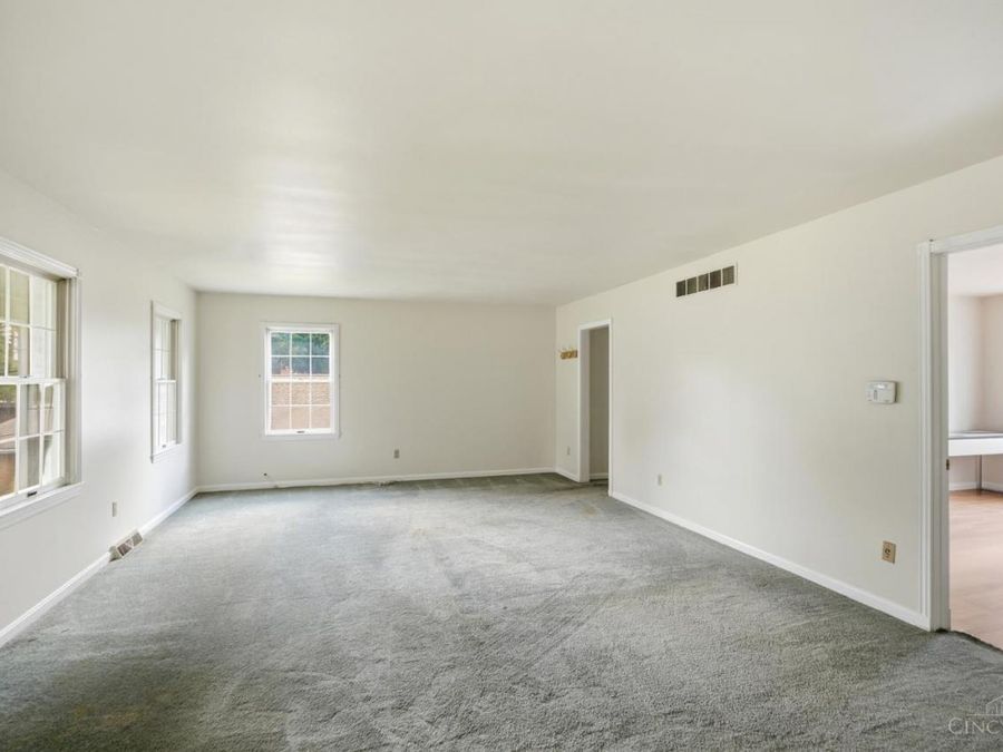 1925 Greenpine Drive, Springfield Township, OH 45231 Photo 26