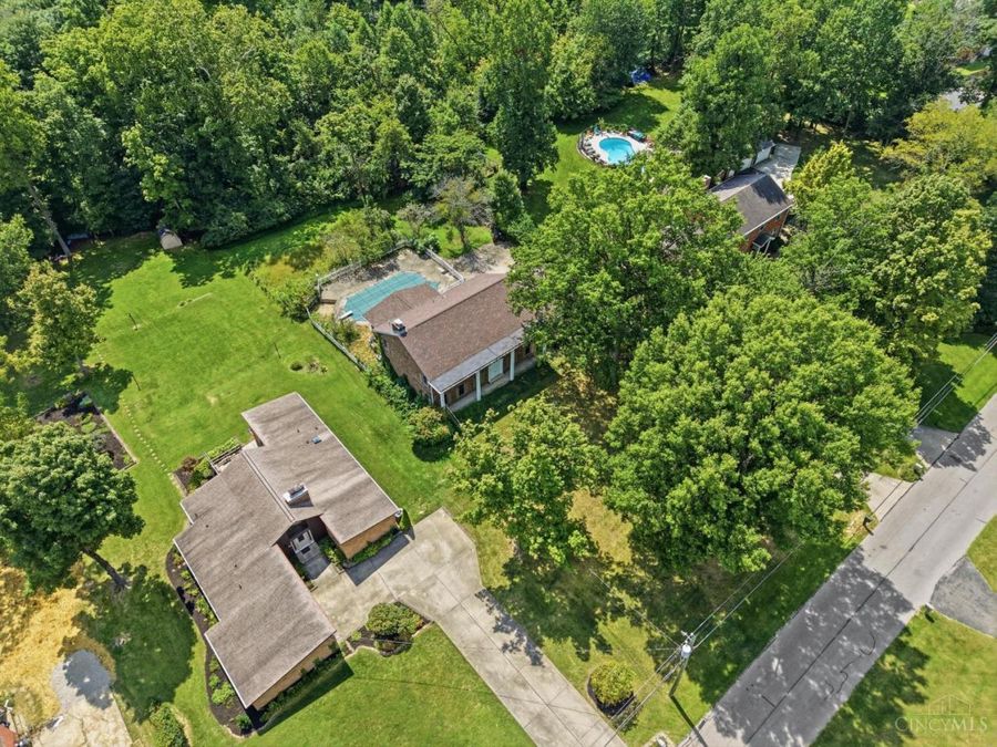 1925 Greenpine Drive, Springfield Township, OH 45231 Photo 45