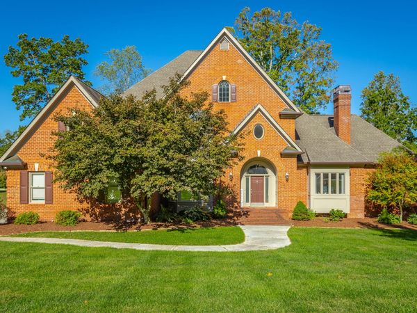 25 Ridgerock Drive, Signal Mountain 37377
