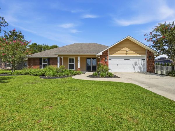 4642 Chanan Drive, Crestview, FL 32539