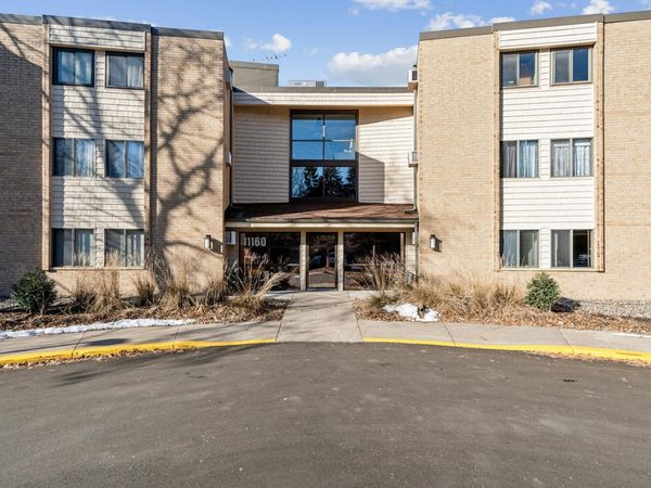 11160 Anderson Lakes Parkway , Unit 202, Eden Prairie, MN 55344