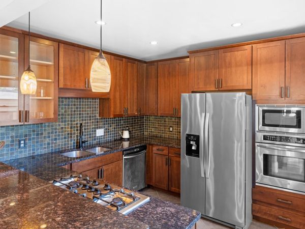 2011 Emerson Avenue S, Unit 202, Minneapolis, MN 55405