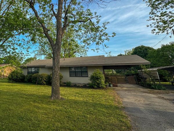 West Helena, AR 72390