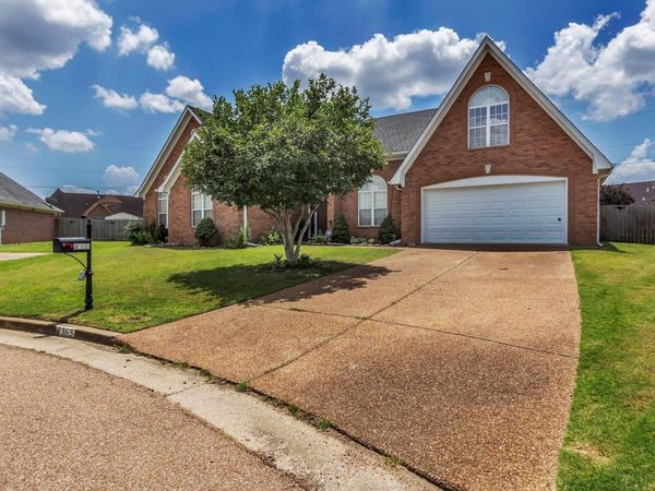 8365 TWIN ANGEL CV, Memphis, TN 38125
