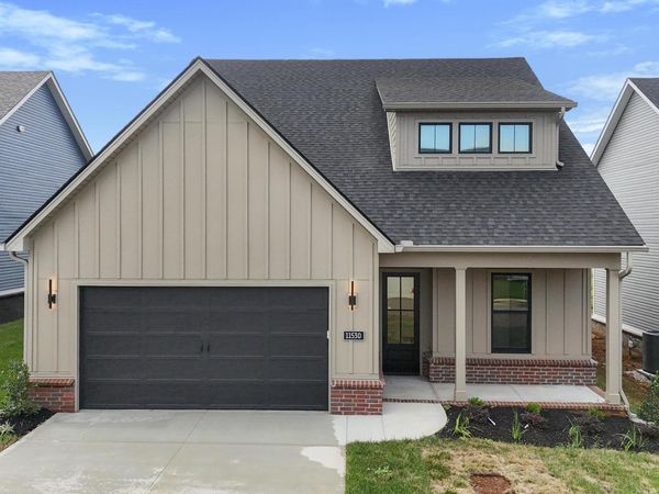 11530 Olympic Valley Drive, Knoxville, TN 37932