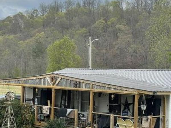 149 Sweetwater Rd, Philadelphia, TN 37846
