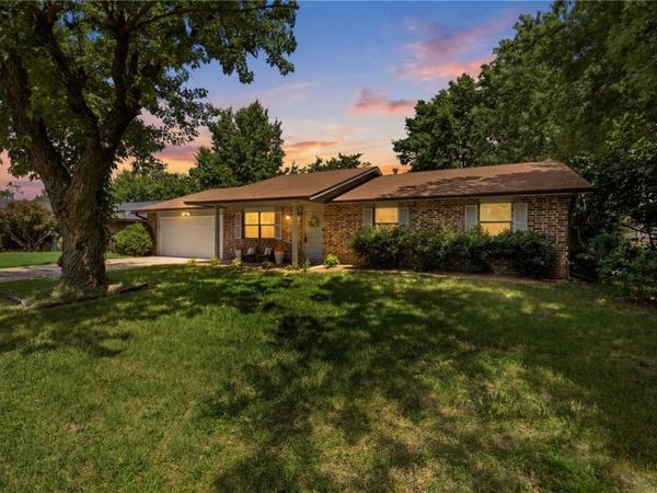 3502 Cannon Avenue , Springdale, AR 72762