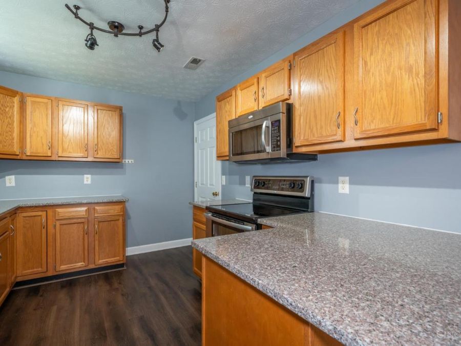 1413 Farrington Drive, Kettering, OH 45420 Photo 17
