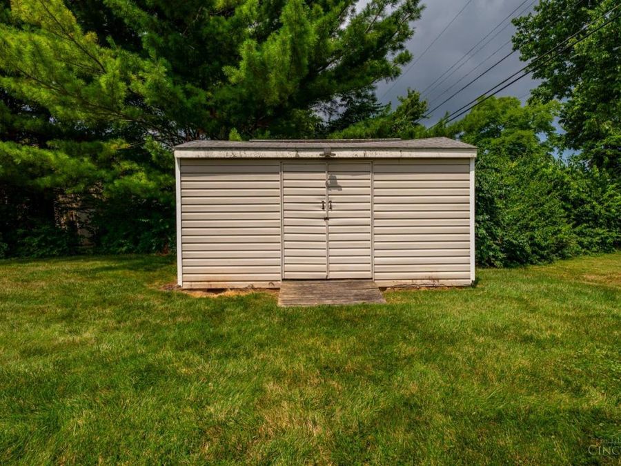 1413 Farrington Drive, Kettering, OH 45420 Photo 39