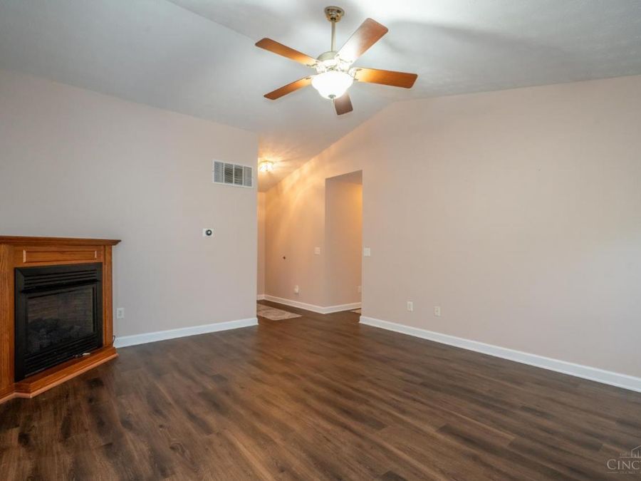1413 Farrington Drive, Kettering, OH 45420 Photo 9
