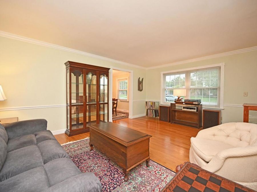 1925 Fullerton Drive, Springfield Township, OH 45240 Photo 8