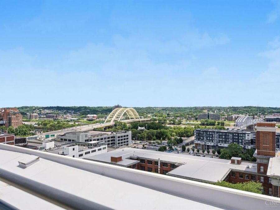 400 Pike Street, Unit 612, Cincinnati, OH 45202 Photo 11
