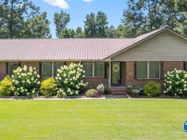 2319 Cornelia Circle W, Gadsden, AL 35901
