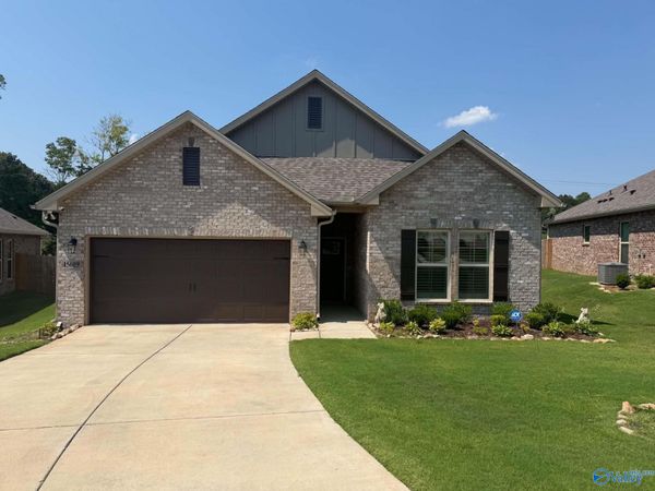 15609 Mizewell Lane NW, Harvest, AL 35749