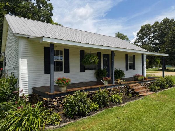 200 HAMBURG LOOP, Savannah, TN 38372