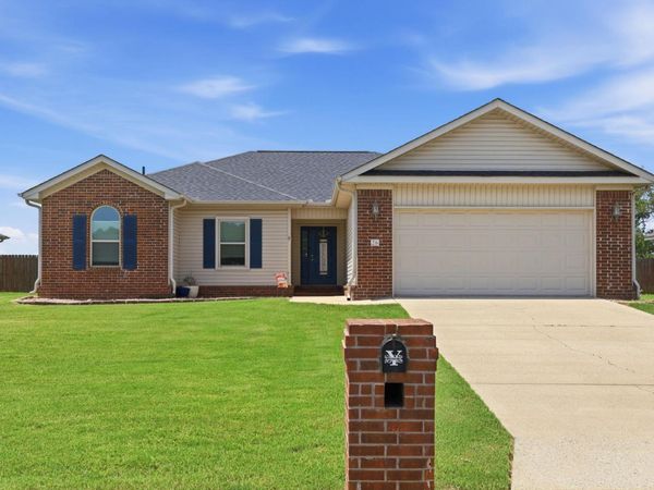 26 Lakeside Dr , Ward, AR 72176