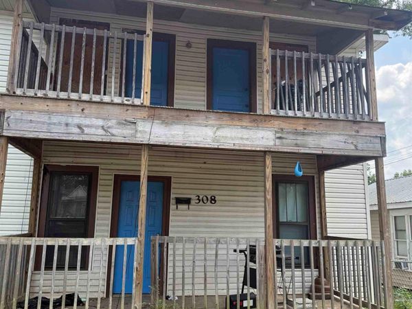 308 8th St, Sheffield, AL 35660