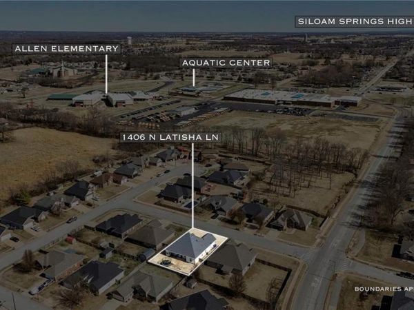 1406 N Latisha Lane , Siloam Springs, AR 72761