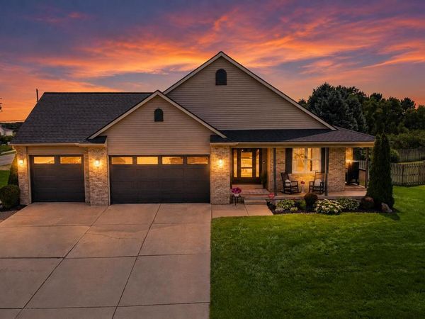 1610 Misty Ridge SW, Byron Center, MI 49315