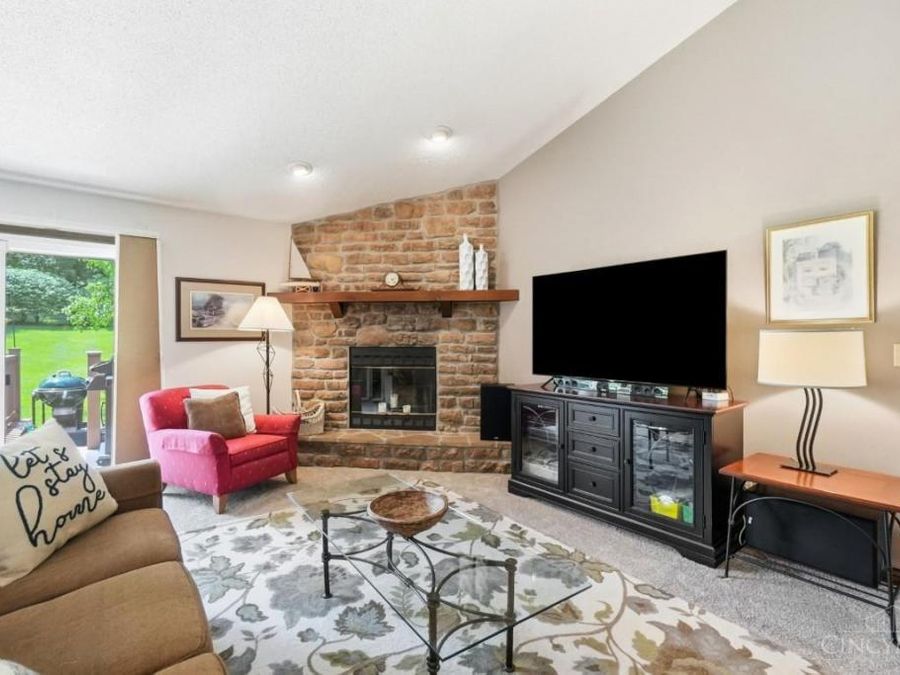4875 Beaver Court, Liberty Township, OH 45011 Photo 7