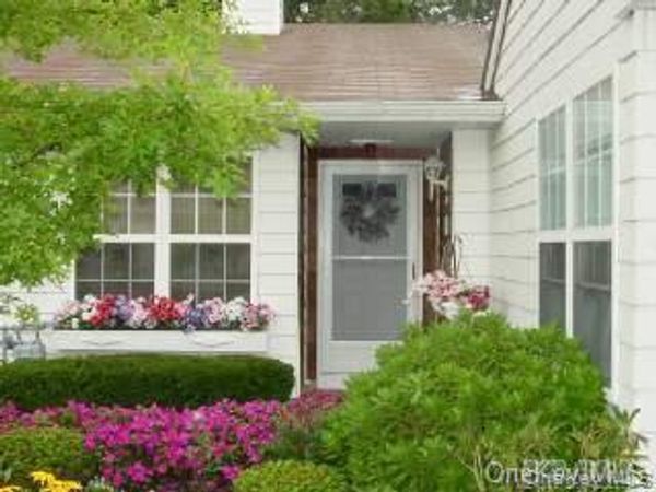 110 Theodore Drive , Unit 110, Coram, NY 11727
