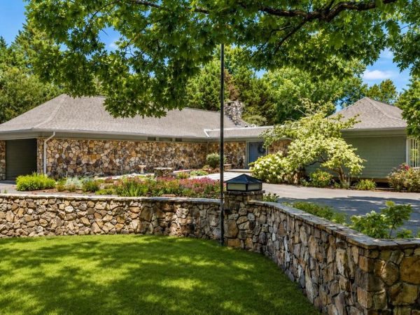 615 Springhill Drive, Cleveland, TN 37312