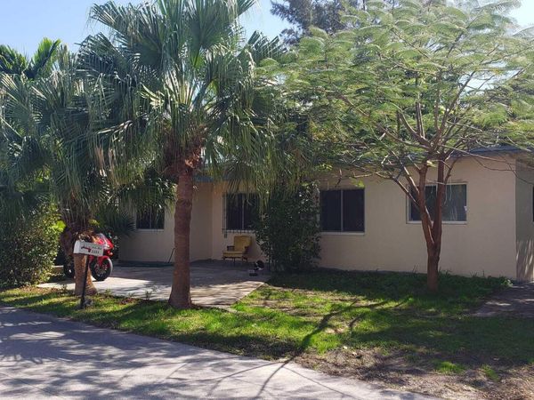 2334 NE 136th Street , North Miami Beach, FL 33181
