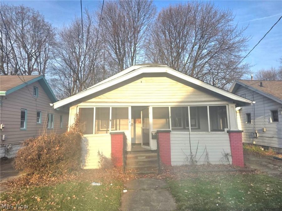 646 Columbia Avenue , Akron, OH 44310 Photo 1